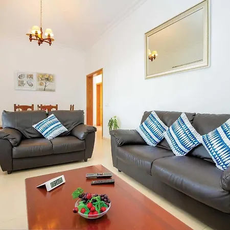 Puerto Del Carmen Sleeps 6 Air Con Wifi بويرتو ذيل كارمين